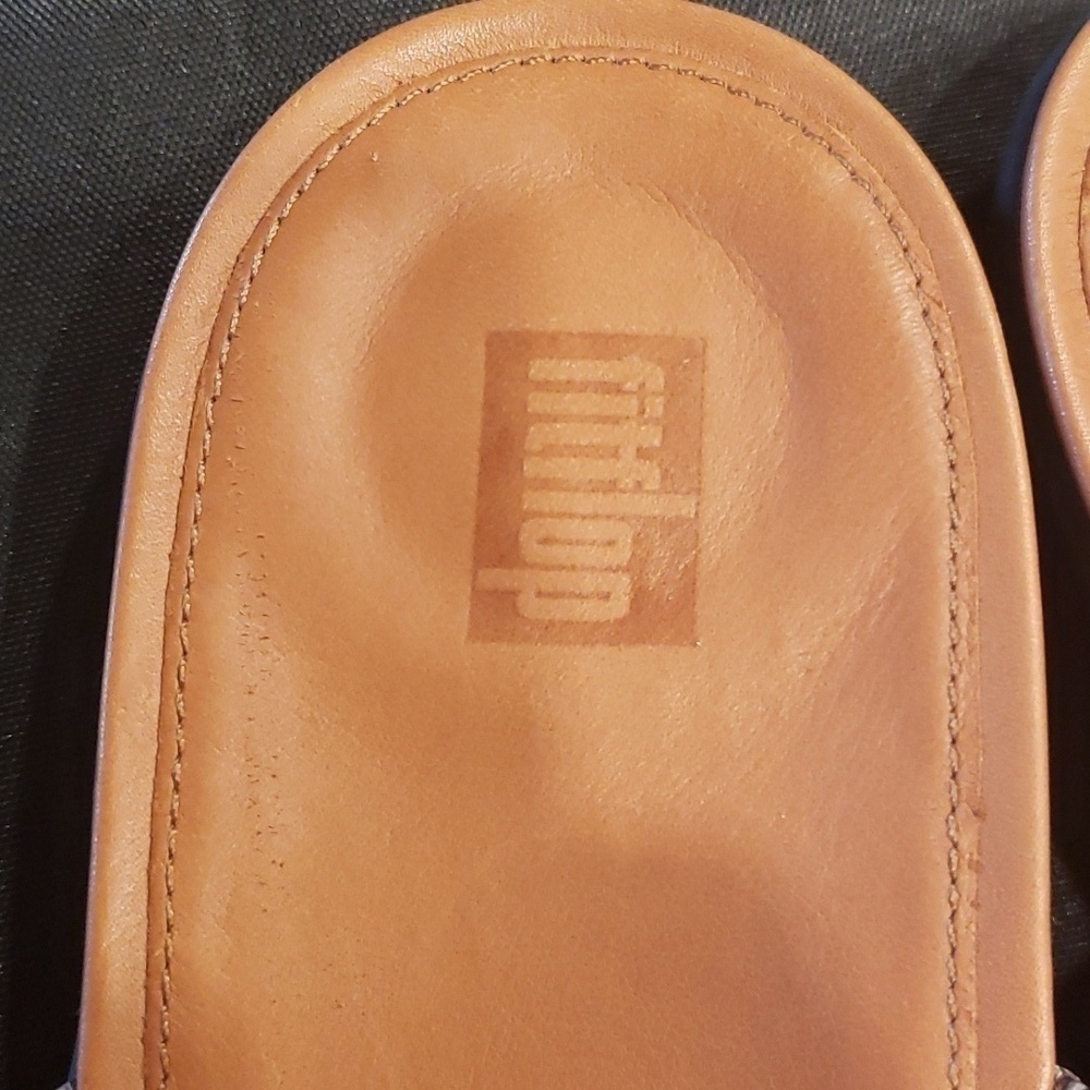 Fitflop Delta Toe thong Snakeskin sandal - Picture 2 of 9